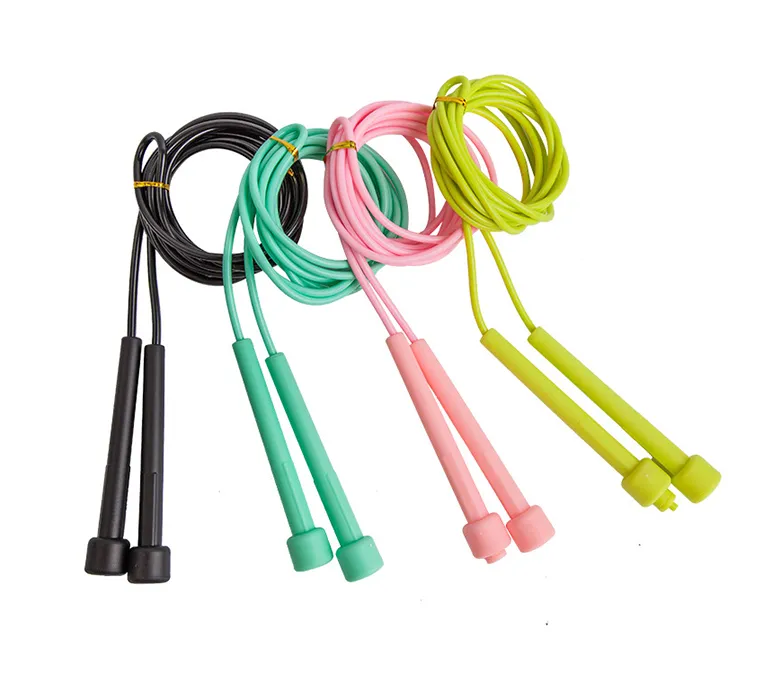 Állítható PVC ugrókötél csúszásmentes fogantyúkkal