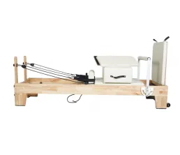 Fa Pilates Reformer elad&oacute; &ndash; Kereskedelmi &eacute;s otthoni st&uacute;di&oacute;felszerel&eacute;s
