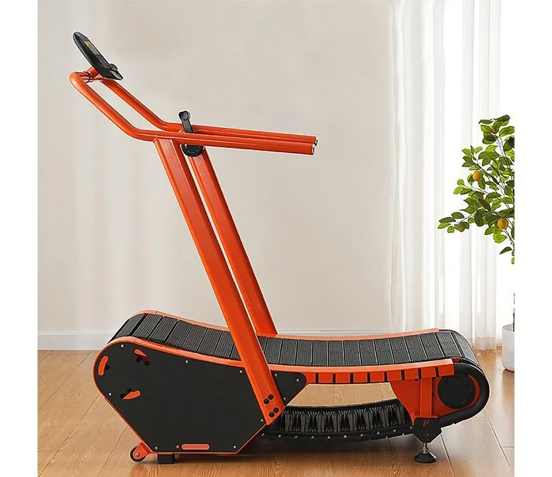 Nem motoros ívelt futópad