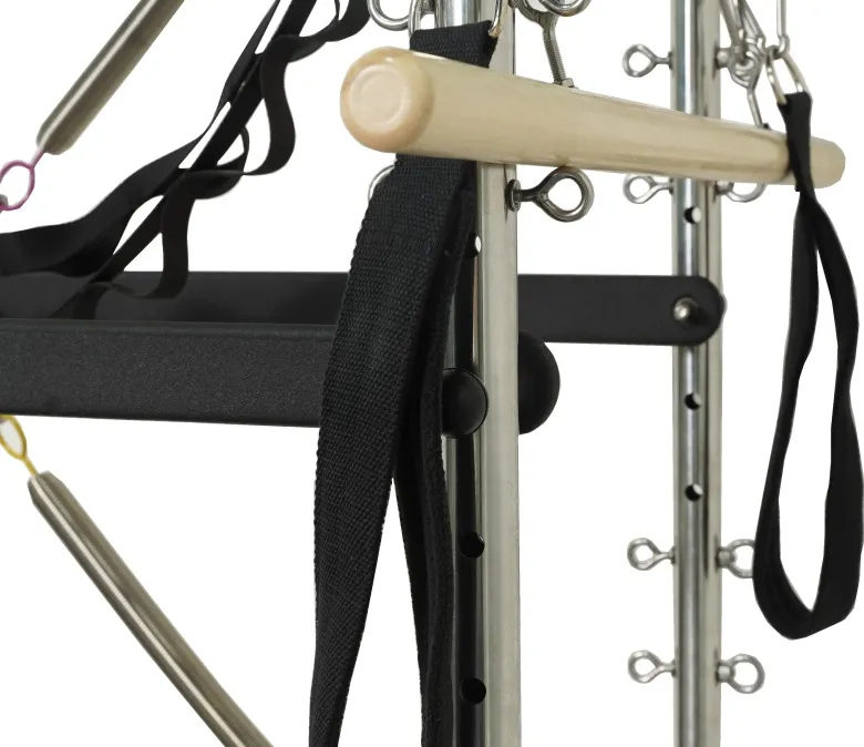 Full Track alumíniumötvözetből készült pilates reformer toronnyal