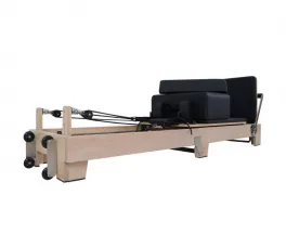 Advanced Maple Folding Pilates Reformer fa lábbal