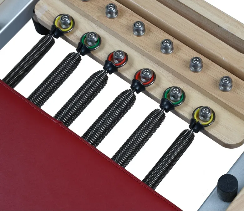 Összecsukás nélküli tölgyfa összecsukható Pilates hordozható reformáló gép