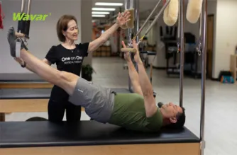 Úttörő trendek a terápiás központokban: Hogyan forradalmasítja a Pilates Reformer a rehabilitációt – a Wavar innovatív megoldásaival